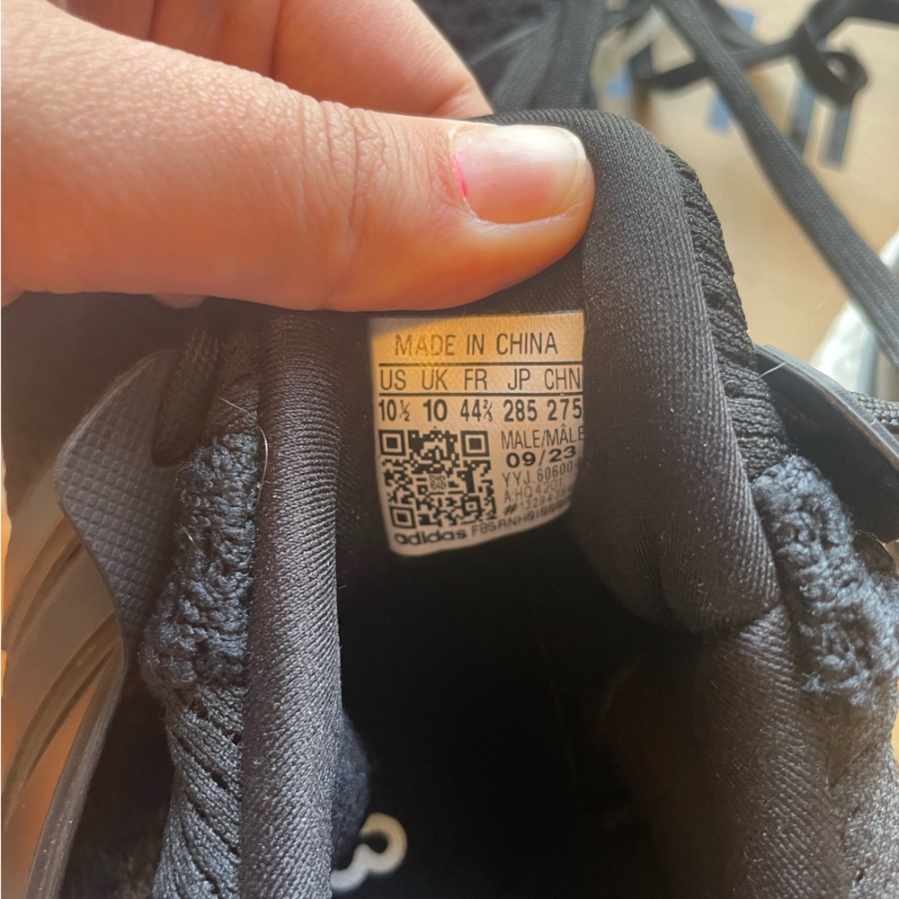 Adidas Ultraboost 1.0 - Picture 8 of 9